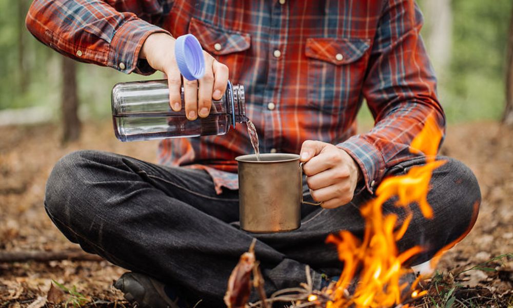 Comment rendre l'eau potable : 10 façons de purifier son eau en situation de survie