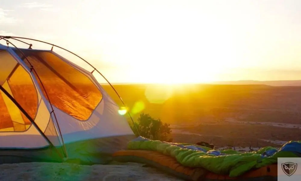 La Tente, le Hamac, et le Sac de Couchage: votre Maison dans votre Sac à Dos