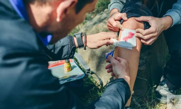 Premiers secours : soigner une plaie efficacement