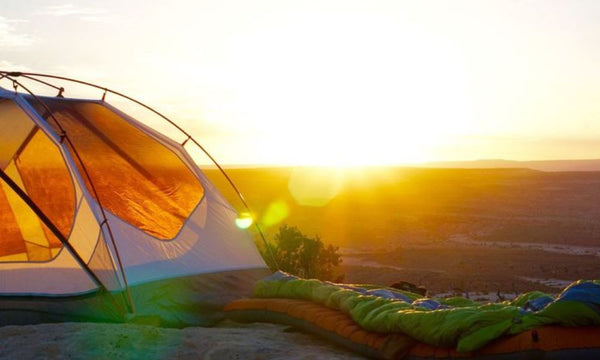 La Tente, le Hamac, et le Sac de Couchage: votre Maison dans votre Sac à Dos