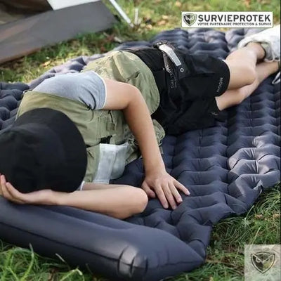 BIVOUAK™ Matelas de Camping Auto-Gonflable Ultra Léger avec Oreillers Intégrés survieprotek