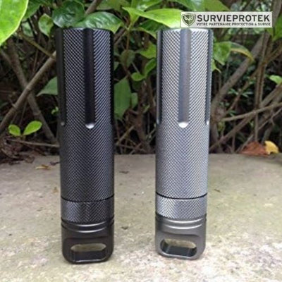 BIVOUAK™ Capsule étanche compacte en aluminium pour allumettes et objets essentiels visu 2