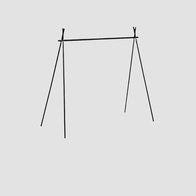 BIVOUAK™ Kit pliant de rangement suspendu pour trépied variante 2