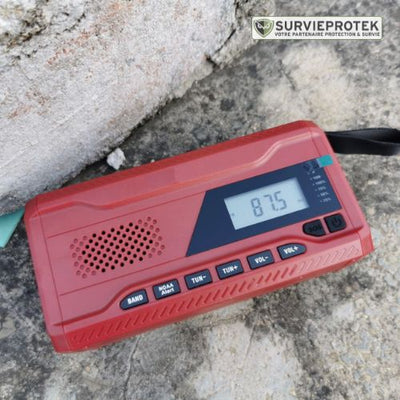 BIVOUAK_radio_d_urgence_portable_solaire_manivelle_avec_batterie_4500mAh_et_lampe_LED_visu_2