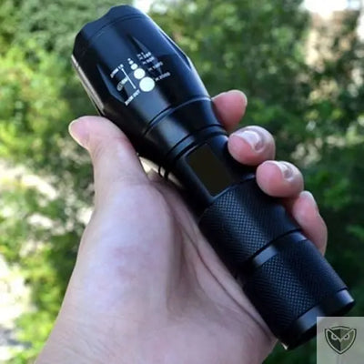 CHUSTAR™ Lampe Torche V6 LED Tactique de Poche Etanche survieprotek