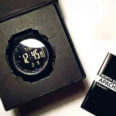 North Edge™ Smartwatch Apache 3 Montre Tactique Militaire Intelligente dans son boitier