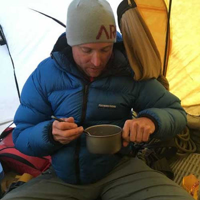 BIVOUAK™ Set de cuisine camping avec mini réchaud à gaz survieprotek